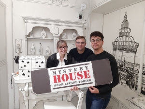 escape room mystery house torino 2D il collezionista