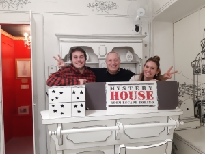 escape room mystery house torino 2D il collezionista