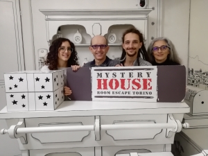 escape room mystery house torino 2D il collezionista