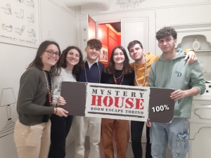 escape room mystery house torino 2D il collezionista