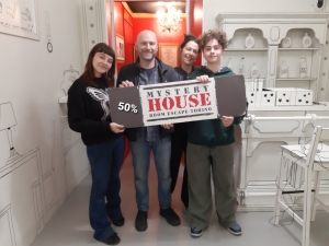 escape room mystery house torino 2D il collezionista