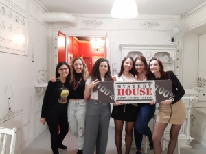 escape room mystery house torino 2D il collezionista