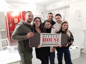 escape room mystery house torino 2D il collezionista