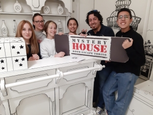 escape room mystery house torino 2D il collezionista