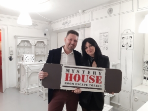 escape room mystery house torino 2D il collezionista