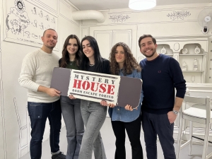 escape room mystery house torino 2D il collezionista