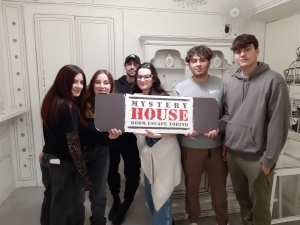 escape room mystery house torino 2D il collezionista