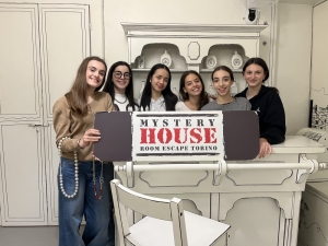 escape room mystery house torino 2D il collezionista